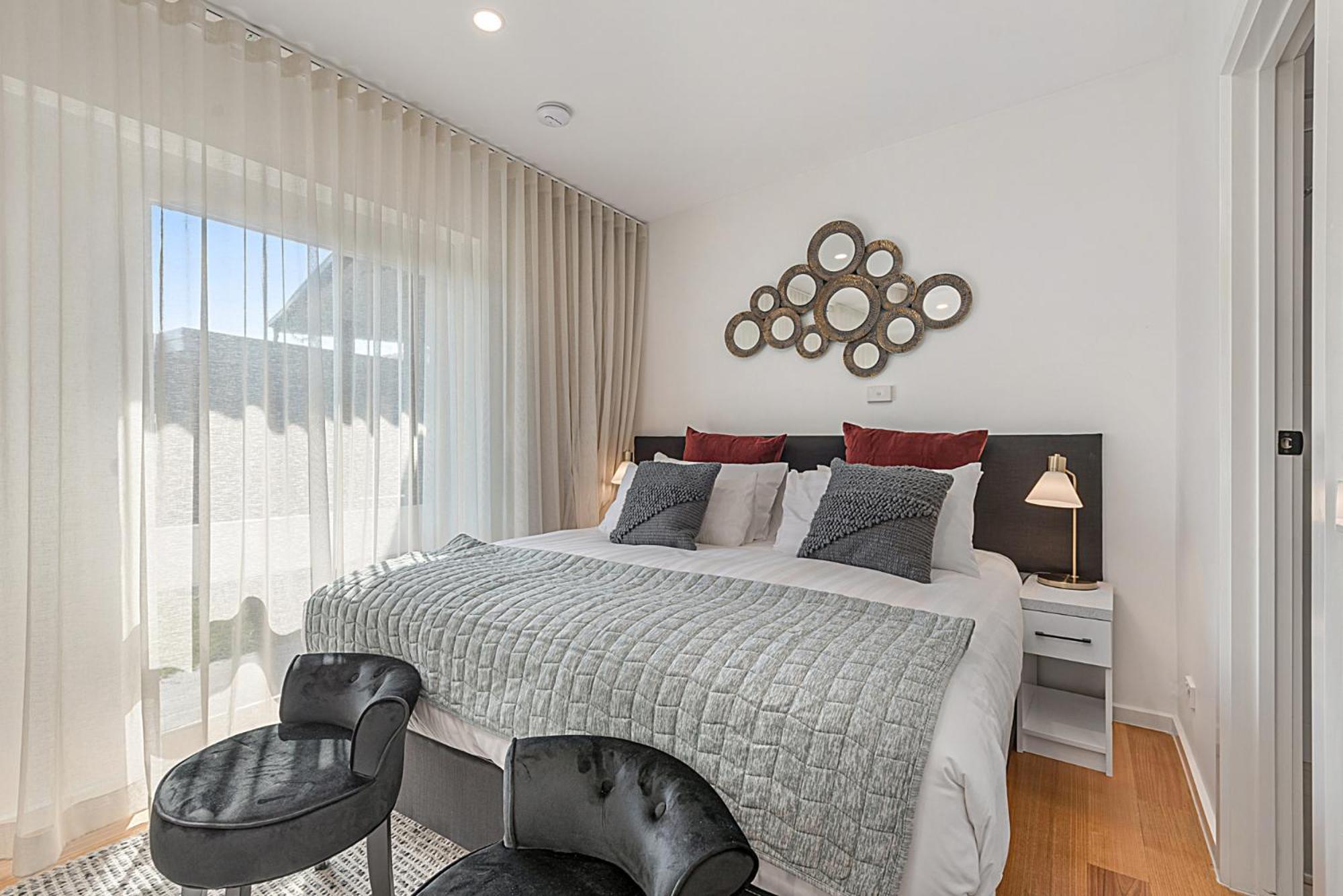 Comfy Studio With Shared Backyard Near Racecourse Carnegie Екстериор снимка